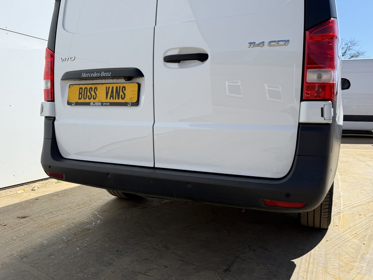 Vehicle Image 17