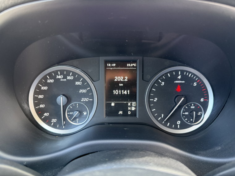 Vehicle Image 29