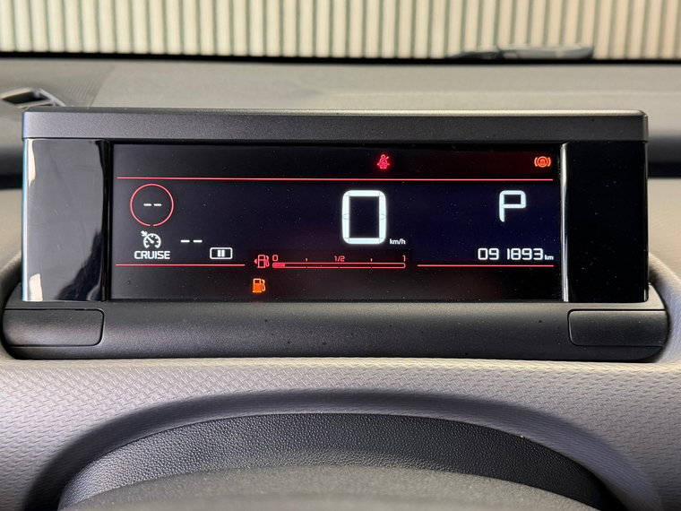 Vehicle Image 23