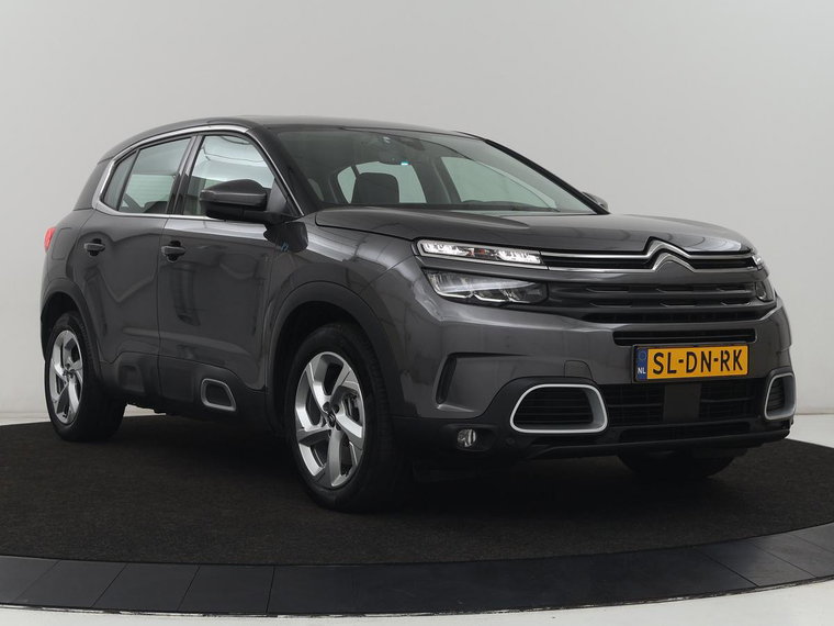 Vehicle Image 36
