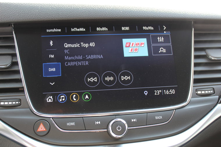 Vehicle Image 14
