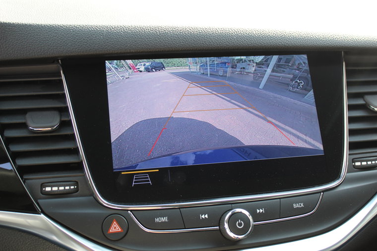 Vehicle Image 19