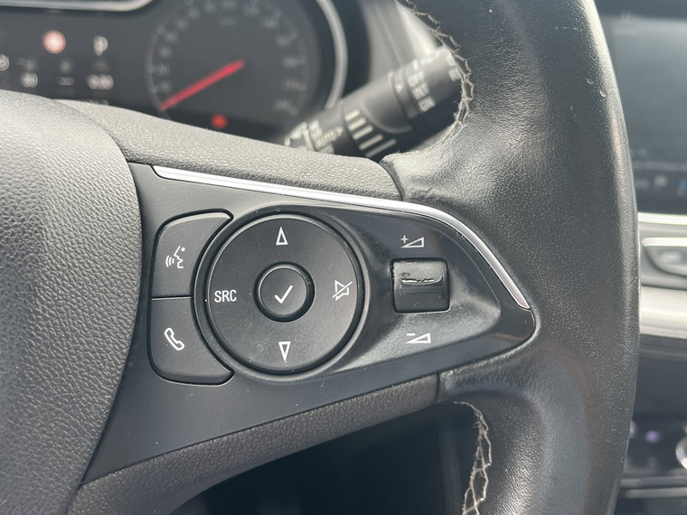 Vehicle Image 32