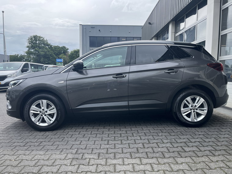 Vehicle Image 40