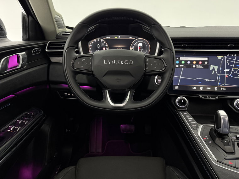 Vehicle Image 13