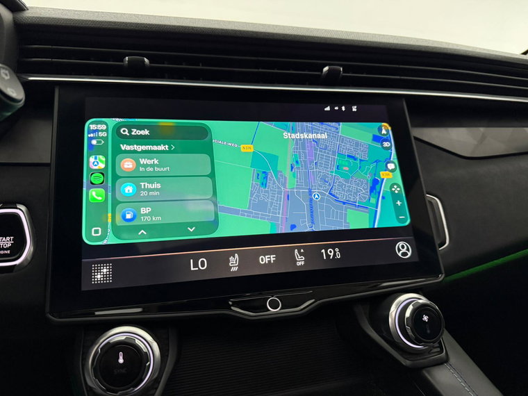 Vehicle Image 19