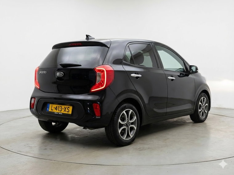 Vehicle Image 6