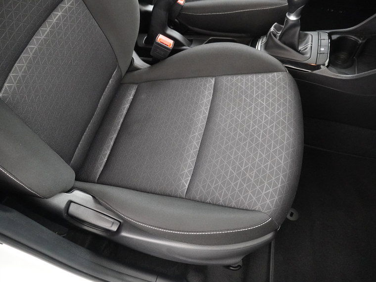 Vehicle Image 39