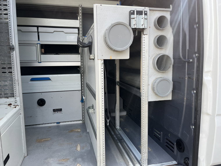 Vehicle Image 41