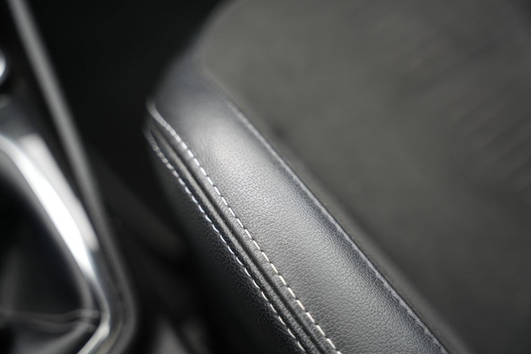 Vehicle Image 36