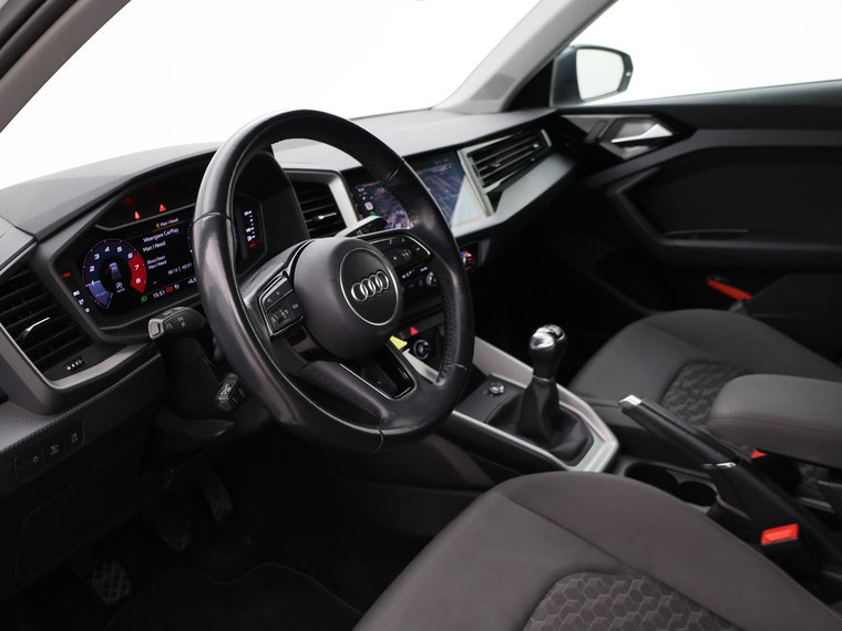 Vehicle Image 21