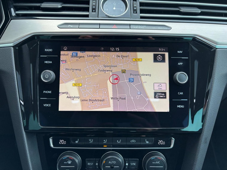 Vehicle Image 11