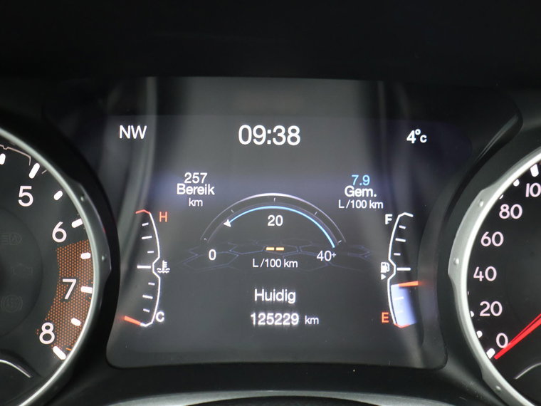 Vehicle Image 19