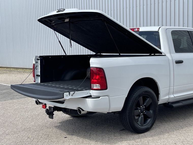 Vehicle Image 17