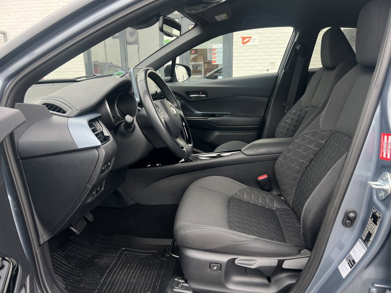 Vehicle Image 30