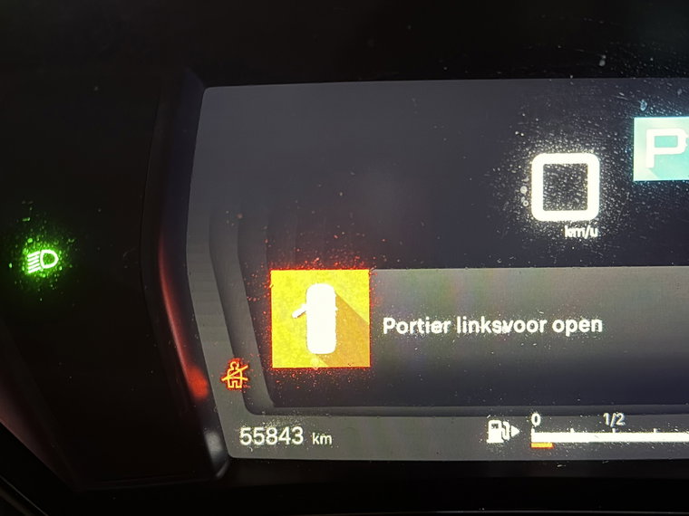 Vehicle Image 35