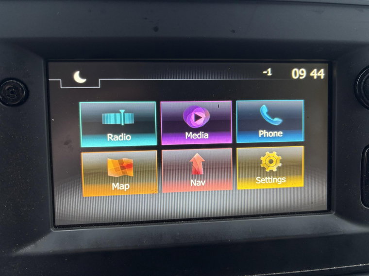 Vehicle Image 18