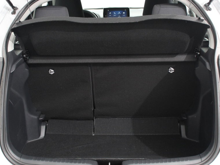 Vehicle Image 36