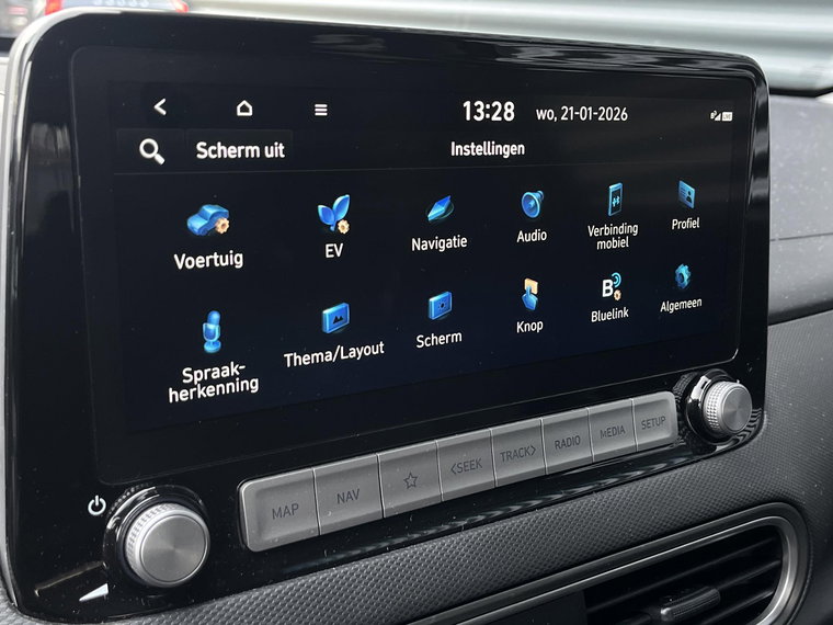 Vehicle Image 38