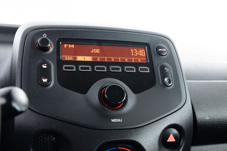 Vehicle Image 11