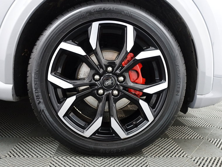 Vehicle Image 30