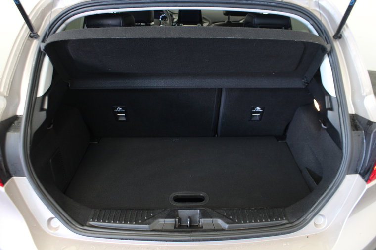 Vehicle Image 22
