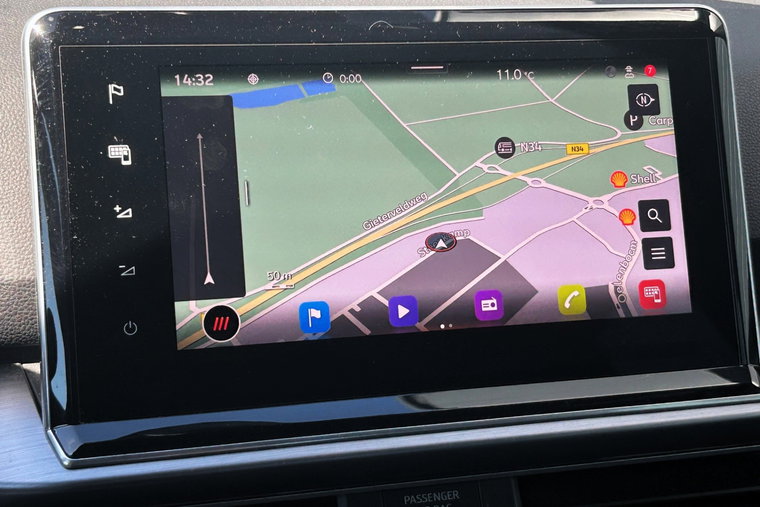 Vehicle Image 13