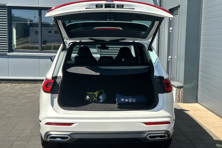 Vehicle Image 19