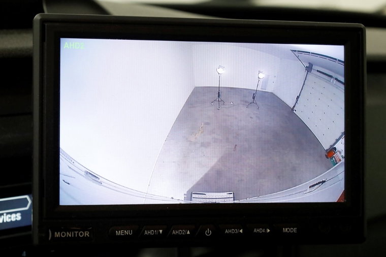 Vehicle Image 13