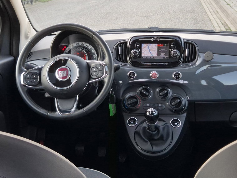 Vehicle Image 21