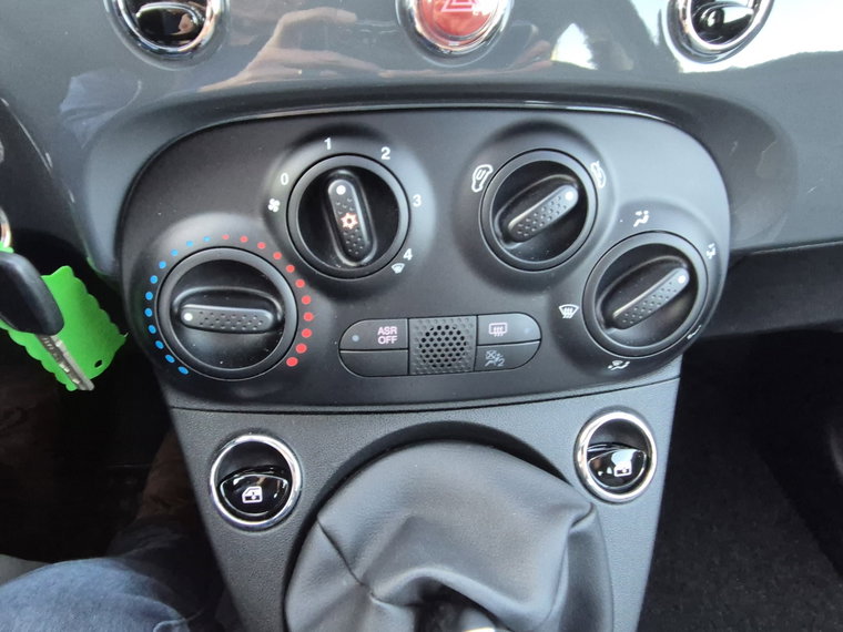 Vehicle Image 24