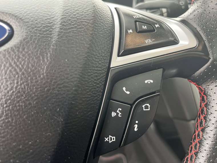 Vehicle Image 26