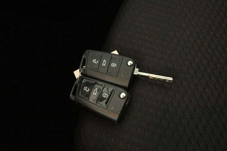 Vehicle Image 22