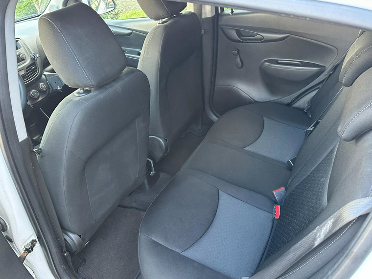 Vehicle Image 20