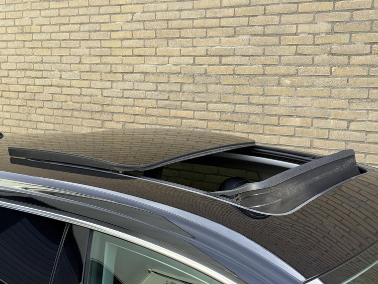 Vehicle Image 53