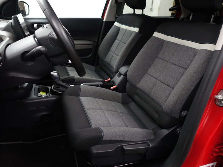 Vehicle Image 20