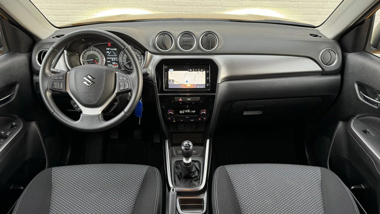 Vehicle Image 4