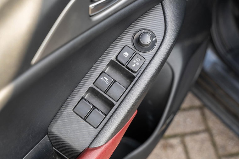 Vehicle Image 37