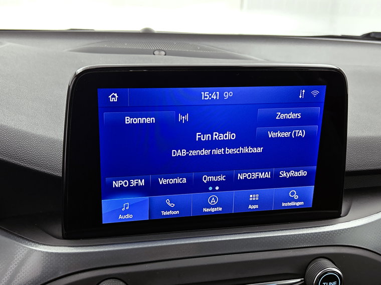 Vehicle Image 19