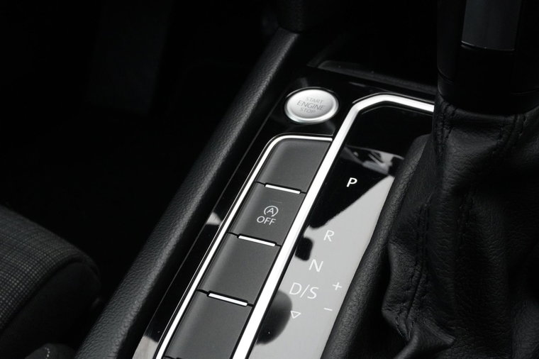 Vehicle Image 27