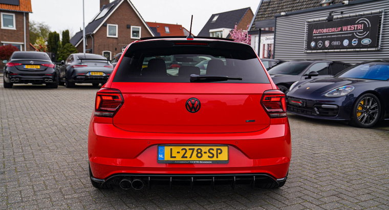 Vehicle Image 18