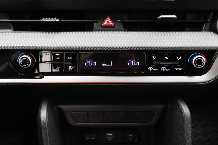 Vehicle Image 40