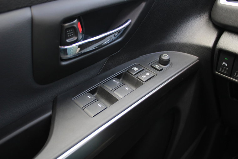 Vehicle Image 30