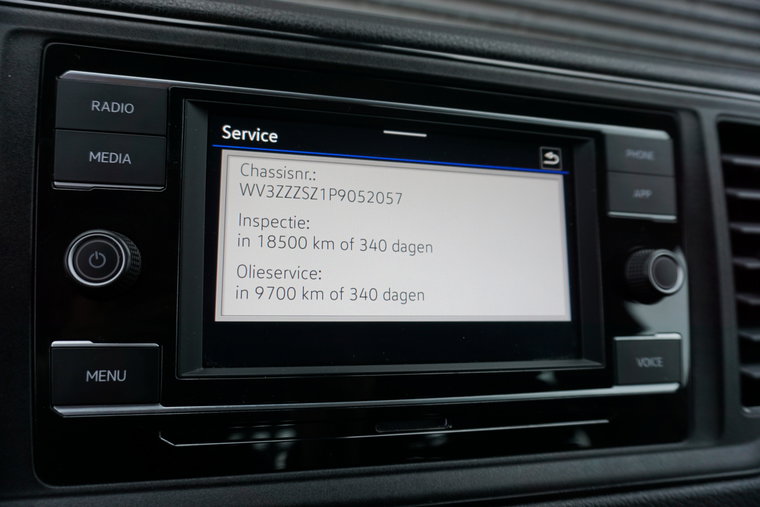 Vehicle Image 21