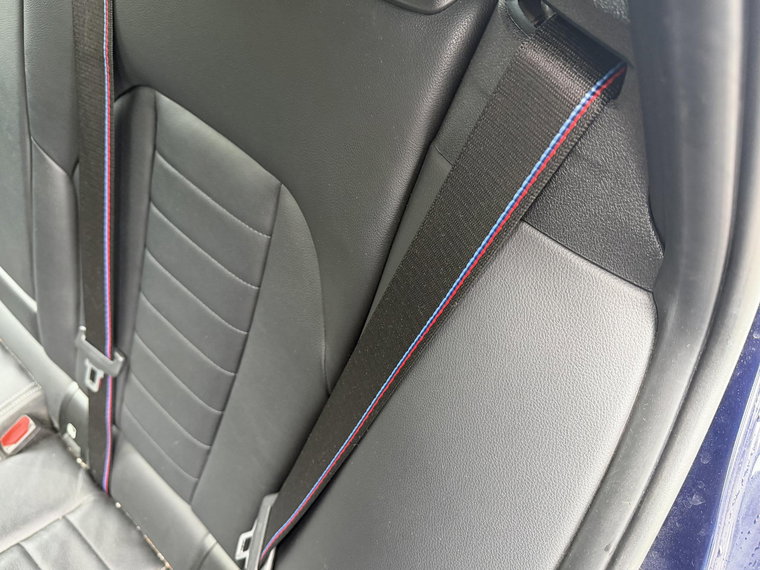 Vehicle Image 33