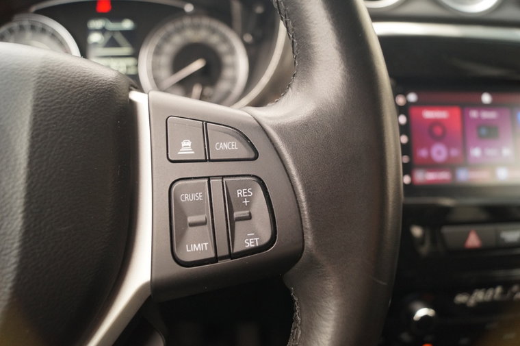 Vehicle Image 15