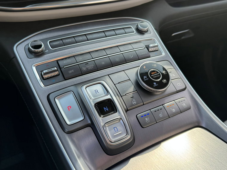 Vehicle Image 39