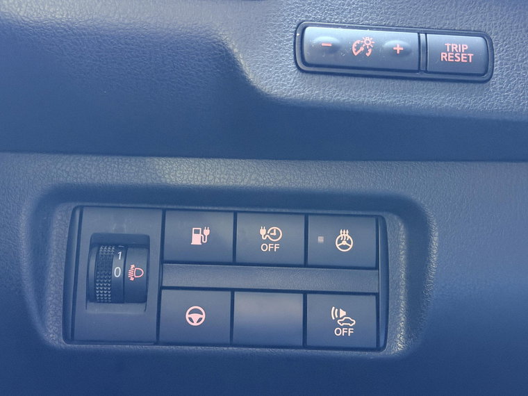 Vehicle Image 23