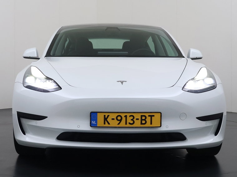 Vehicle Image 37