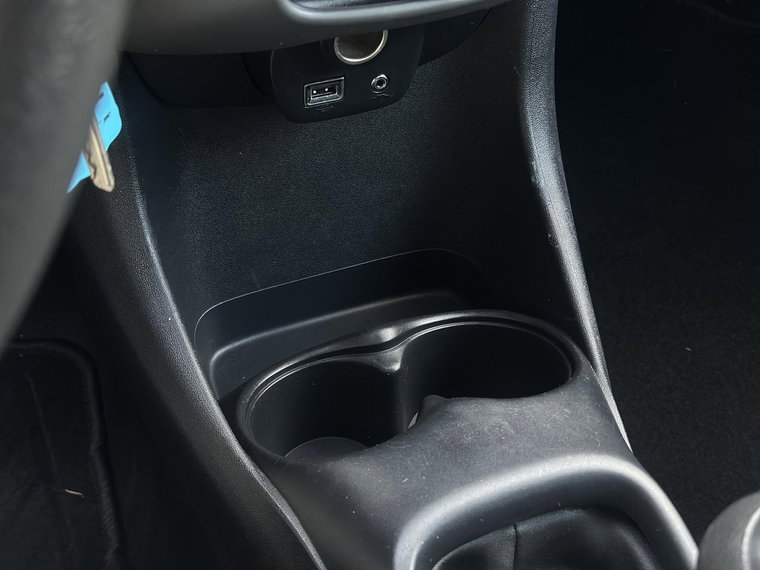 Vehicle Image 17